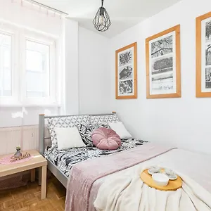 Apartament Super Chałubińskiego 9, Warszawa