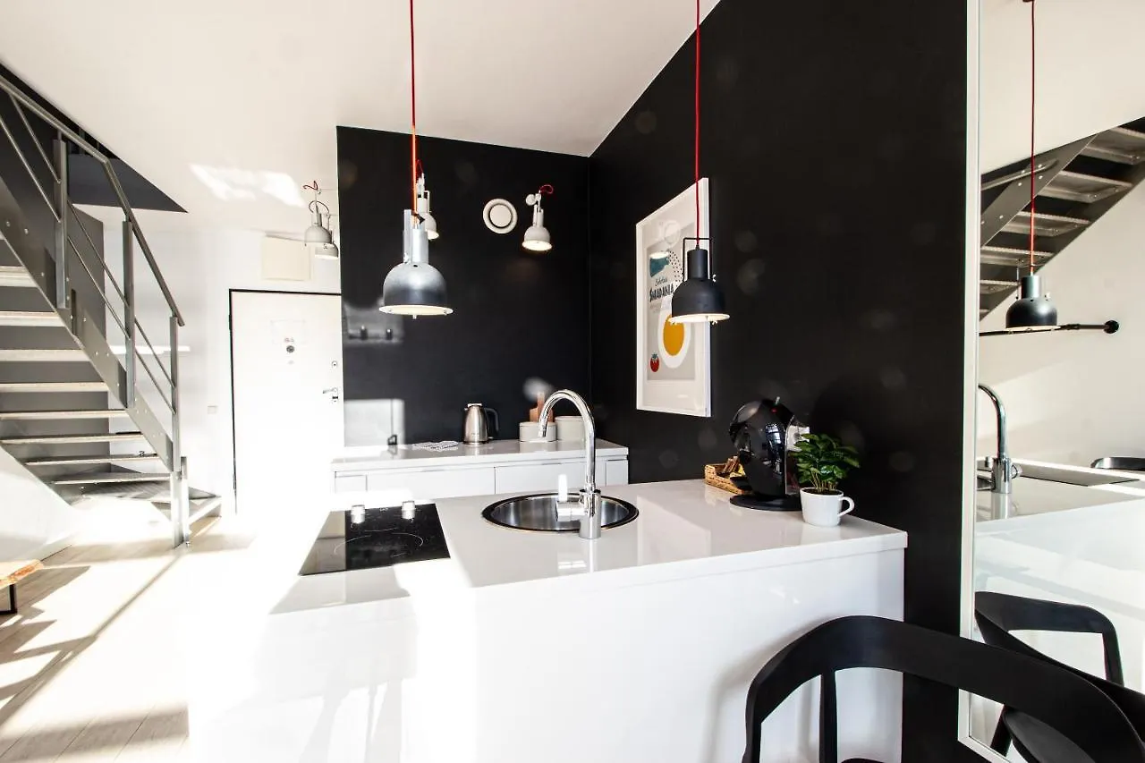 Qbik Loft Modern Apartment Warsaw